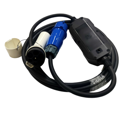 32A 7KW Adjustable GB / T20234 AC EV Pengisi Daya Portabel Untuk Tipe Standar Internasional 2